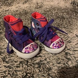 Converse Shoes for baby’s SZ 4